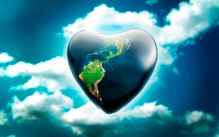 Широкоформатные обои Земля в форме сердца, Планета Земля в форме сердца