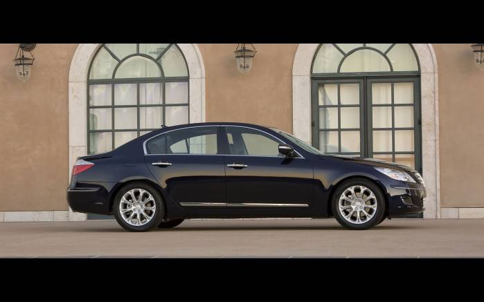 Широкоформатные обои Вид сбоку Hyundai Genesis Sedan, Вид сбоку Хундай Дженезис Седан (Hyundai Genesis Sedan)