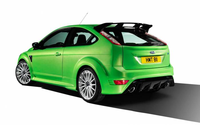 Широкоформатные обои Вид сзади Ford Focus RS 2009, Вид сзади Форд Фокус (Ford Focus RS 2009)