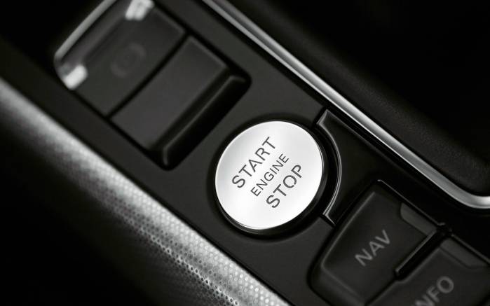 Широкоформатные обои Audi A5 V6 FSI запуск, Кнопка запуска Ауди А5 (Audi A5)