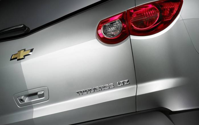 Широкоформатные обои Бампер Chevrolet Traverse 2009, Бампер Шевроле Траверс (Chevrolet Traverse 2009)