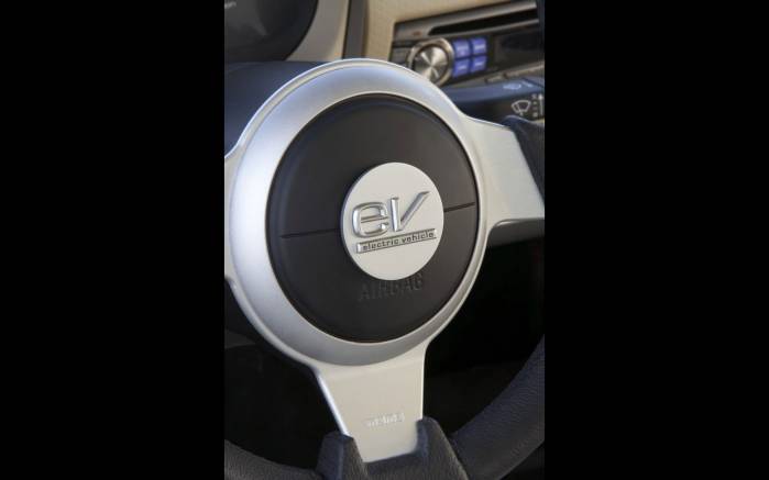 Широкоформатные обои Руль Dodge EV, Логотип на руле Додж (Dodge EV)