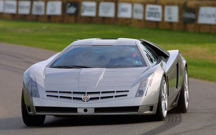 Широкоформатные обои На трассе Cadillac Cien Concept, На трассе Кадиллак Циен Концепт (Cadillac Cien Concept)