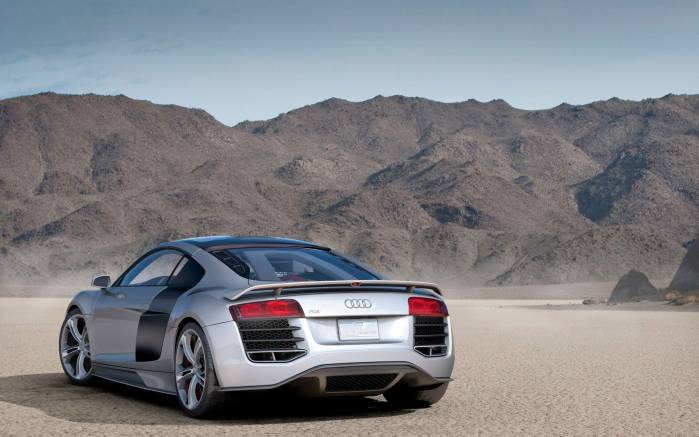 Широкоформатные обои Вид сзади Audi R8 V12 TDI, Вид сзади Ауди (Audi R8 V12 TDI)
