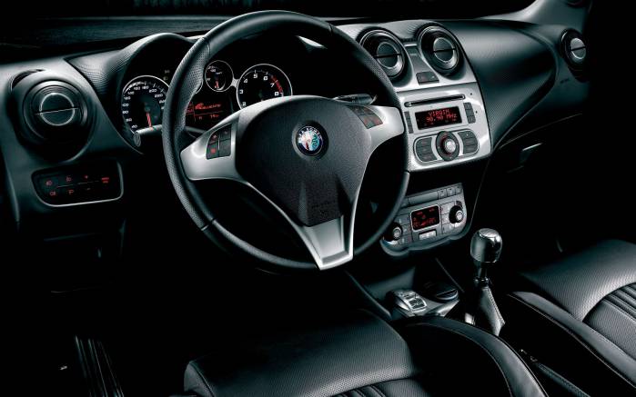 Широкоформатные обои Приборы Alfa Romeo MI.TO 2008, Интерьер Альфа Ромео (Alfa Romeo MI.TO 2008)