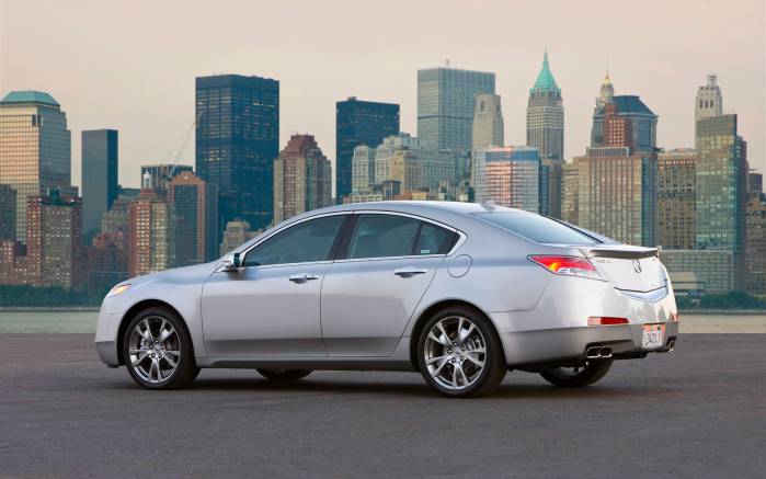 Широкоформатные обои Acura TL 2009 на фоне города, Акура на фоне городских огней (Acura TL 2009)