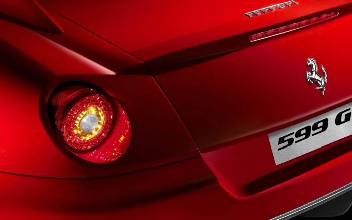 Широкоформатные обои Фара Ferrari 599 GTB, Задняя фара Феррари 599 (Ferrari 599 GTB)