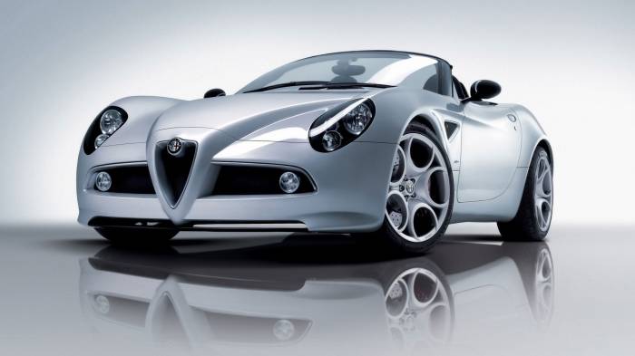 Широкоформатные обои Silver alfa romeo, Аlfa romeo 8c spider
