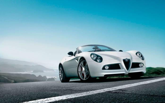 Широкоформатные обои Alfa Romeo 8C Spider 2008 бампер, Бампер Альфа Ромео (Alfa Romeo 8C Spider 2008)