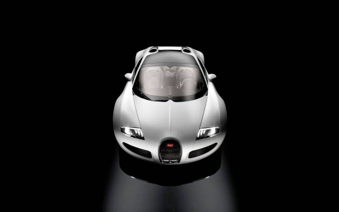 Широкоформатные обои Вид сверху Bugatti Veyron 16.4 Grand Sport, Вид сверху Бугатти Вейрон Гранд Спорт (Bugatti Veyron 16.4 Grand Sport)