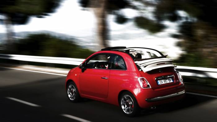 Широкоформатные обои 2010 Fiat 500C, На скорости
