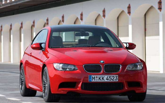 Широкоформатные обои Вид спереди BMW M3, Вид спереди БМВ М3 (BMW M3 Coupe 2008)