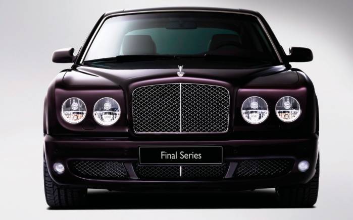 Широкоформатные обои Bentley Arnage, Вид спереди Бентли Арнаж (Bentley Arnage)