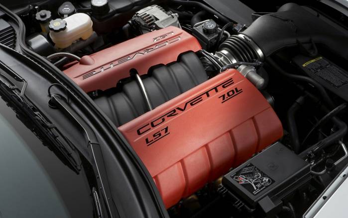 Широкоформатные обои Двигатель Chevrolet Corvette C6 Z06 Ron Fellows, Двигатель Шевроле Корвет Рон Фелловс (Chevrolet Corvette C6 Z06 Ron Fellows)