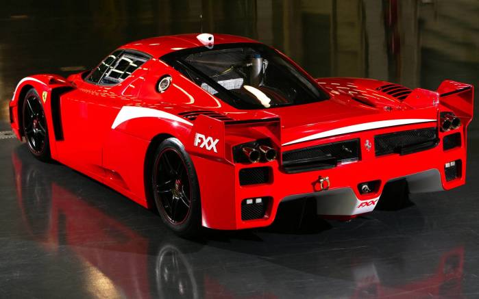 Широкоформатные обои Вид сзади Ferrari FXX evo, Вид сзади Феррари (Ferrari FXX evo)