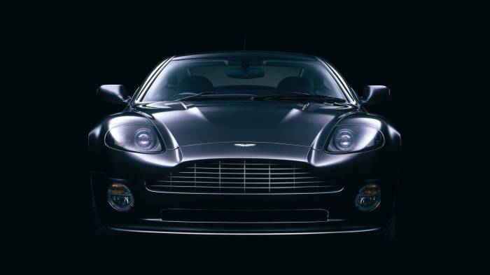 Широкоформатные обои Передняя часть aston martin, Благородный черный
