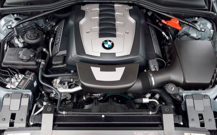 Широкоформатные обои Двигатель Bmw 650i, Двигатель БМВ (Bmw 650i)