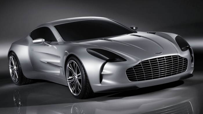 Широкоформатные обои Aston Martin one, Aston Martin one серого цвета