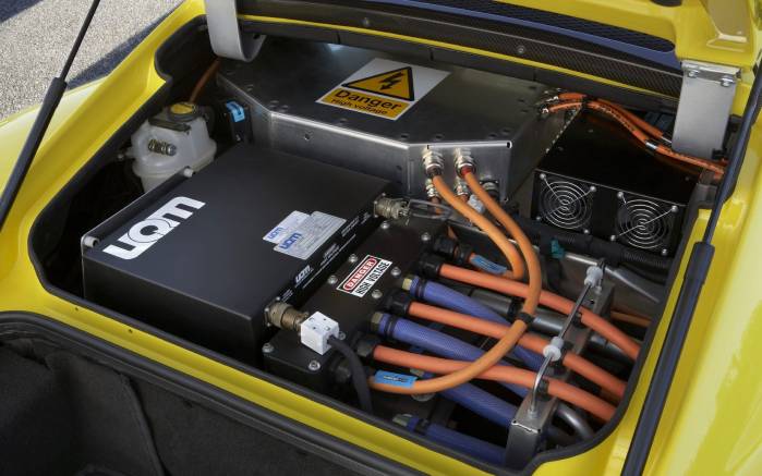 Широкоформатные обои Двигатель Dodge EV, Двигатель Додж (Dodge EV)