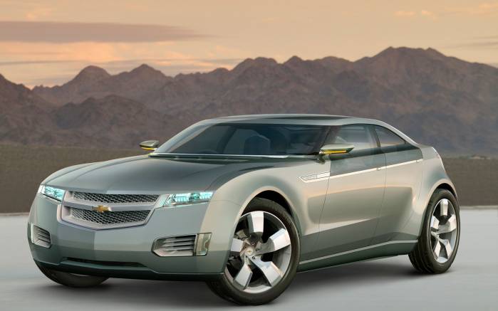 Широкоформатные обои Под луной Chevrolet Volt Concept, Вид спереди Шевроле Вольт (Chevrolet Volt Concept)