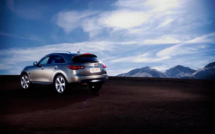 Широкоформатные обои Вид сбоку Infiniti FX50, Вид сбоку Инфинити (Infiniti FX50)