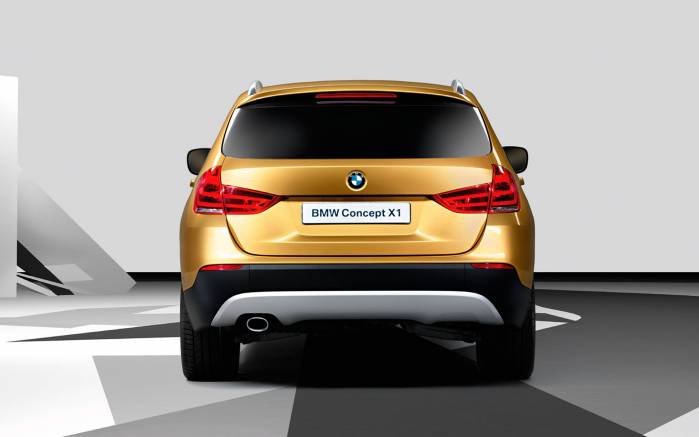 Широкоформатные обои Вид сзади BMW X1, Вид сзади БМВ (BMW X1 Concept)