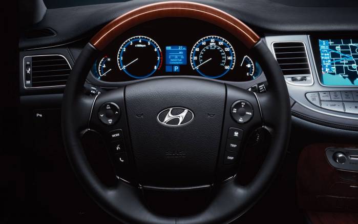 Широкоформатные обои Руль Hyundai Genesis Sedan, Руль Хундай Дженезис Седан (Hyundai Genesis Sedan)
