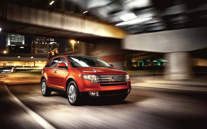 Широкоформатные обои На скорости Ford Edge, На скорости Форд Эдж (Ford Edge)
