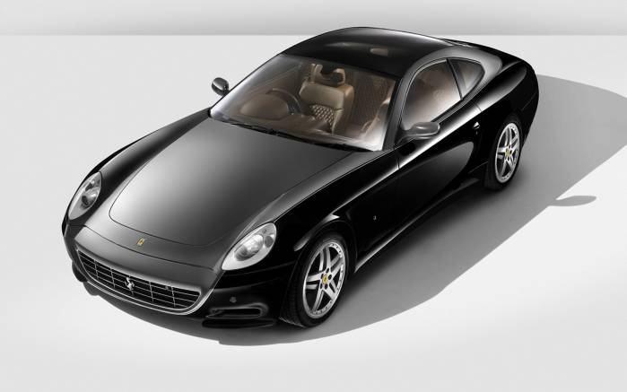Широкоформатные обои Черный Ferrari 612, Вид сверху Феррари (Ferrari 612)