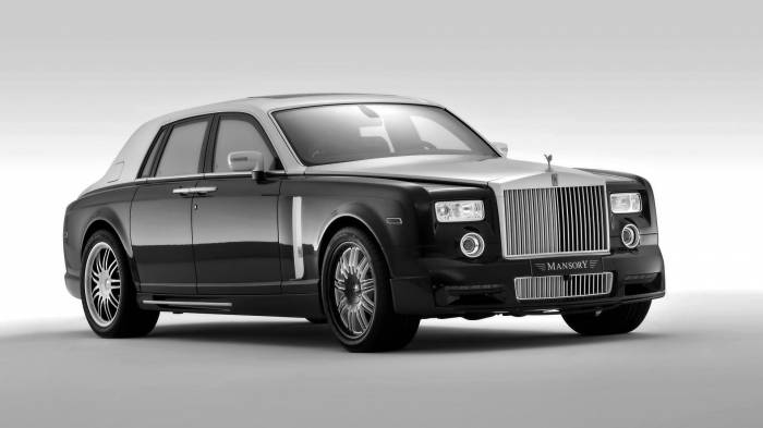 Широкоформатные обои Mansory rolls-royce phantom conquistador, Боковая часть Mansory rolls-royce phantom conquistador