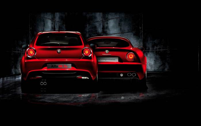 Широкоформатные обои Alfa Romeo MI.TO 8C вид сзади, Альфа Ромео вид сзади (Alfa Romeo MI.TO 2008 8C)