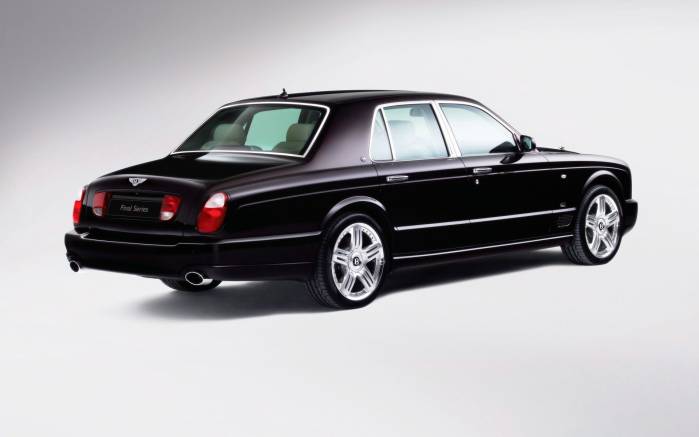 Широкоформатные обои Вид сзади Bentley Arnage, Вид сзади Бентли Арнаж (Bentley Arnage)
