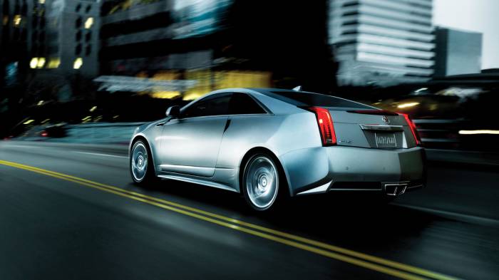 Широкоформатные обои Cadillac cts coupe speed, Cadillac cts coupe speed ментолового цвета