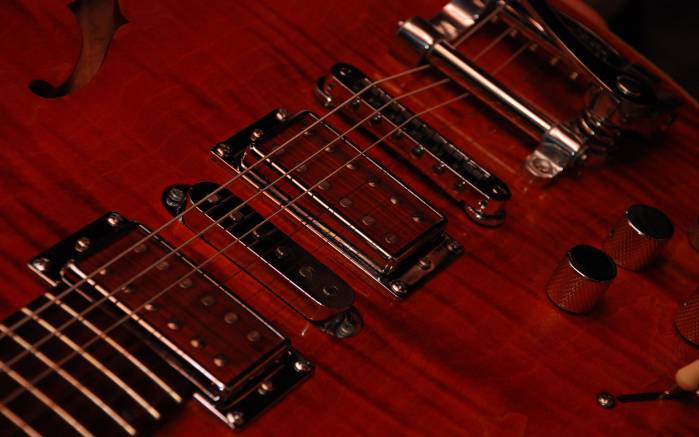 Широкоформатные обои Гитара, Гитара с 6 струнами