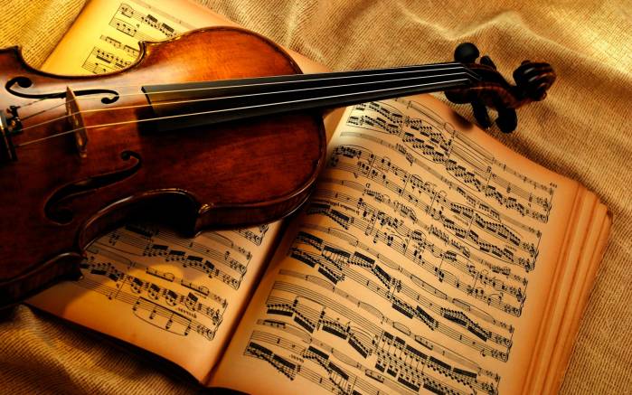 Широкоформатные обои Скрипка и нотная тетрадь, Тетрадь с нотами и сксрипка