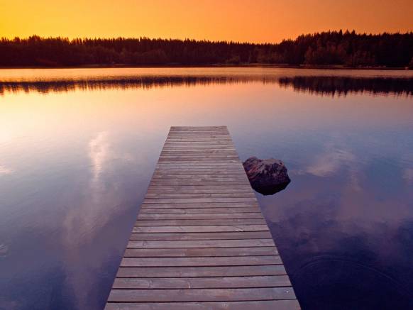 Широкоформатные обои Закат на озере, Солнечный закат на тихом озере