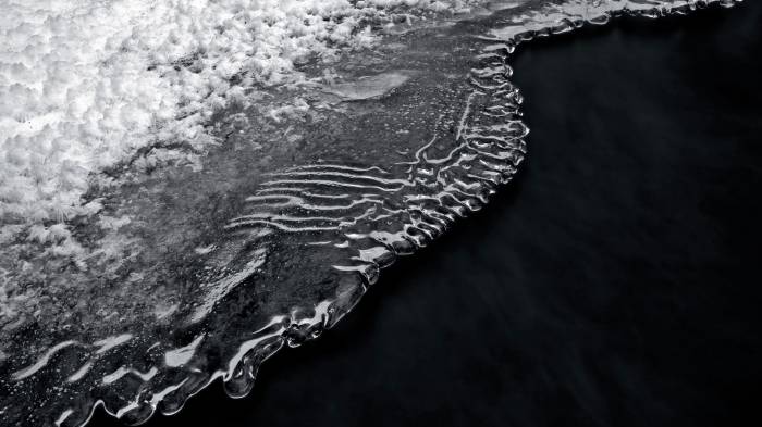 Широкоформатные обои Ледяная вода, Замерзший прибой