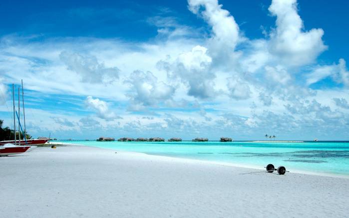 Широкоформатные обои Мальдивы пляж, Райский пляж на Мальдивах