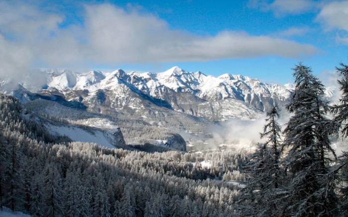 Широкоформатные обои Снежные пики, Красивый горные пики зимой