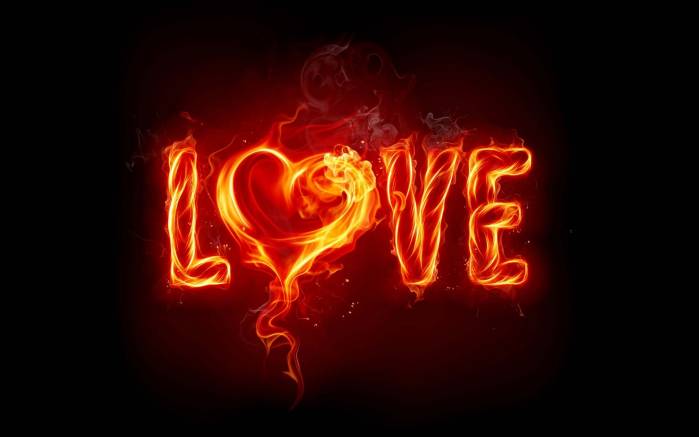 Широкоформатные обои Любовь в огне, Слово Love из огня
