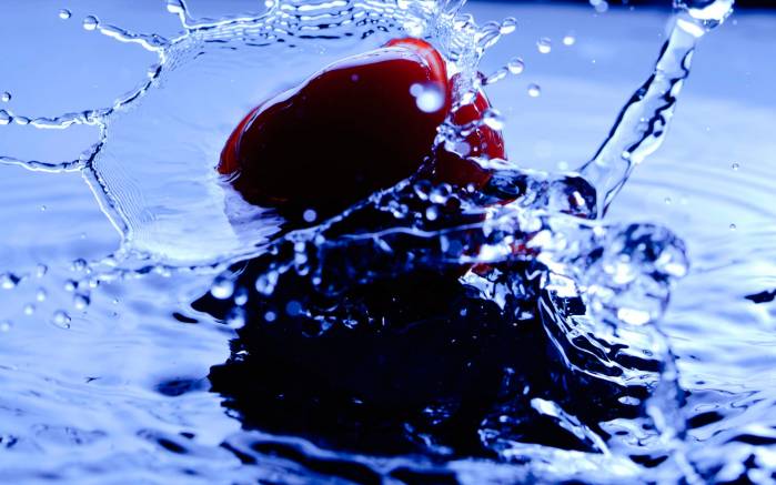 Широкоформатные обои Плеск воды, Удивительное изображение плеска воды