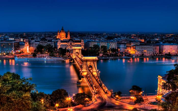 Широкоформатные обои Ночной Будапешт, Вид на ночной Будапешет