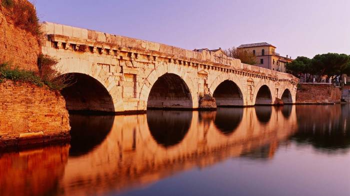 Широкоформатные обои Мост Тиберия Римини, Красивый мост